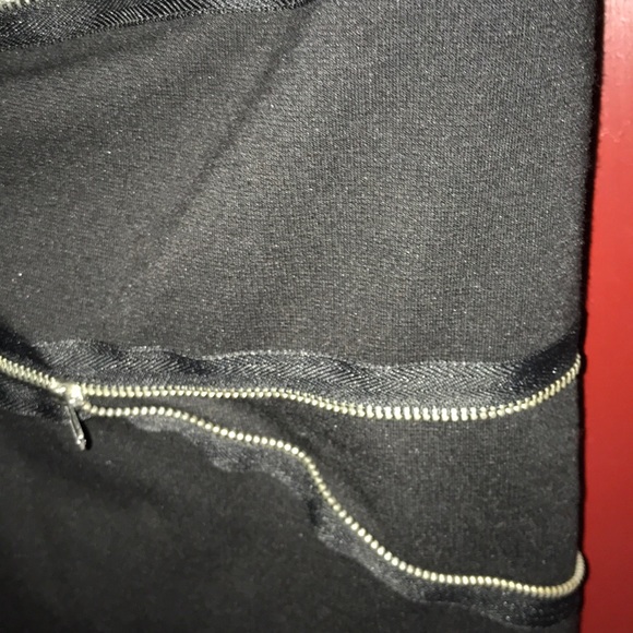 Dress - Picture 3 of 6